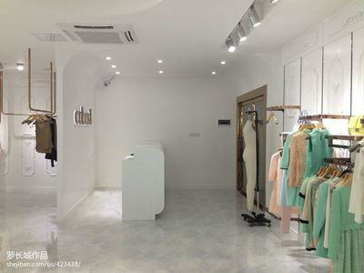 罗勒服装展厅