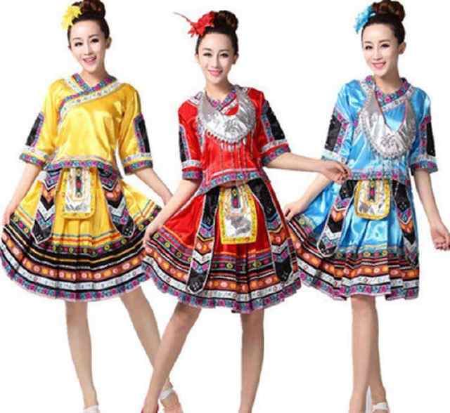 土家族与苗族有什么区别 仔细看衣服你就知道了
